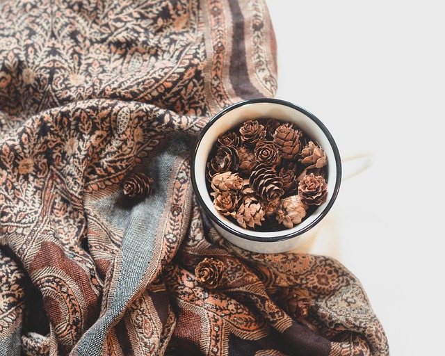 Layering Textures for Cozy, Inviting Spaces Layering Textures for Cozy, Inviting Spaces
